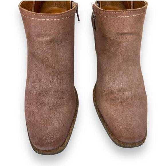 LUCKY BRAND Suede Macawi Ankle Boot Side Zip Size 7.5 - Picture 3 of 11